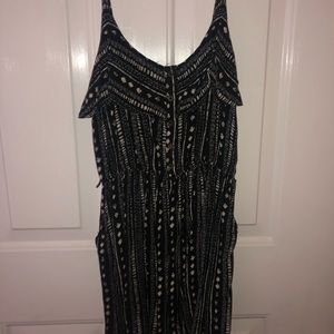 Forever 21 short black and white patterned dress